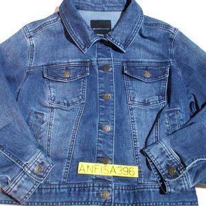 EUC Celebrity Pink Girl's Jean Jackets Size S